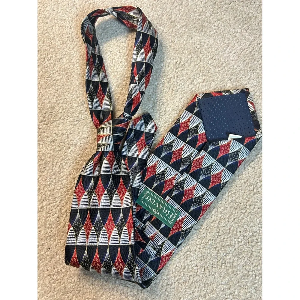 BRAVINI Mens Geometric Pattern Silk Necktie Red Black White Blue‎ Luxury